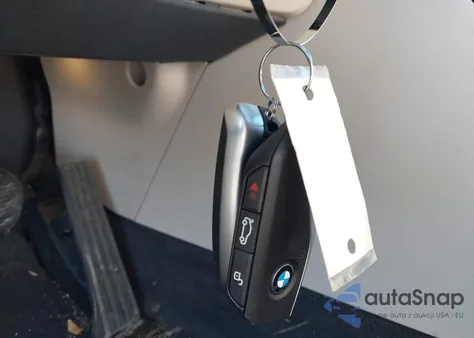 2024 BMW X1 xDrive28I из США, поврежденный, VIN WBX73EF05R5Y42670